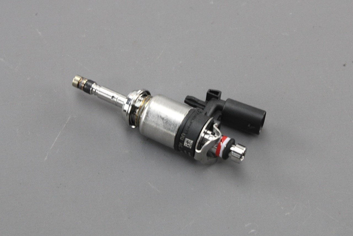 VW Audi Skoda SEAT 1.5 TSI TFSI fuel injector 04E906036AD