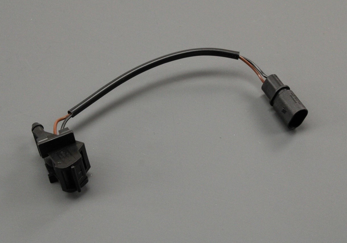 VW Phaeton 2002-10 front heated windscreen washer jet nozzle 3D0955986A