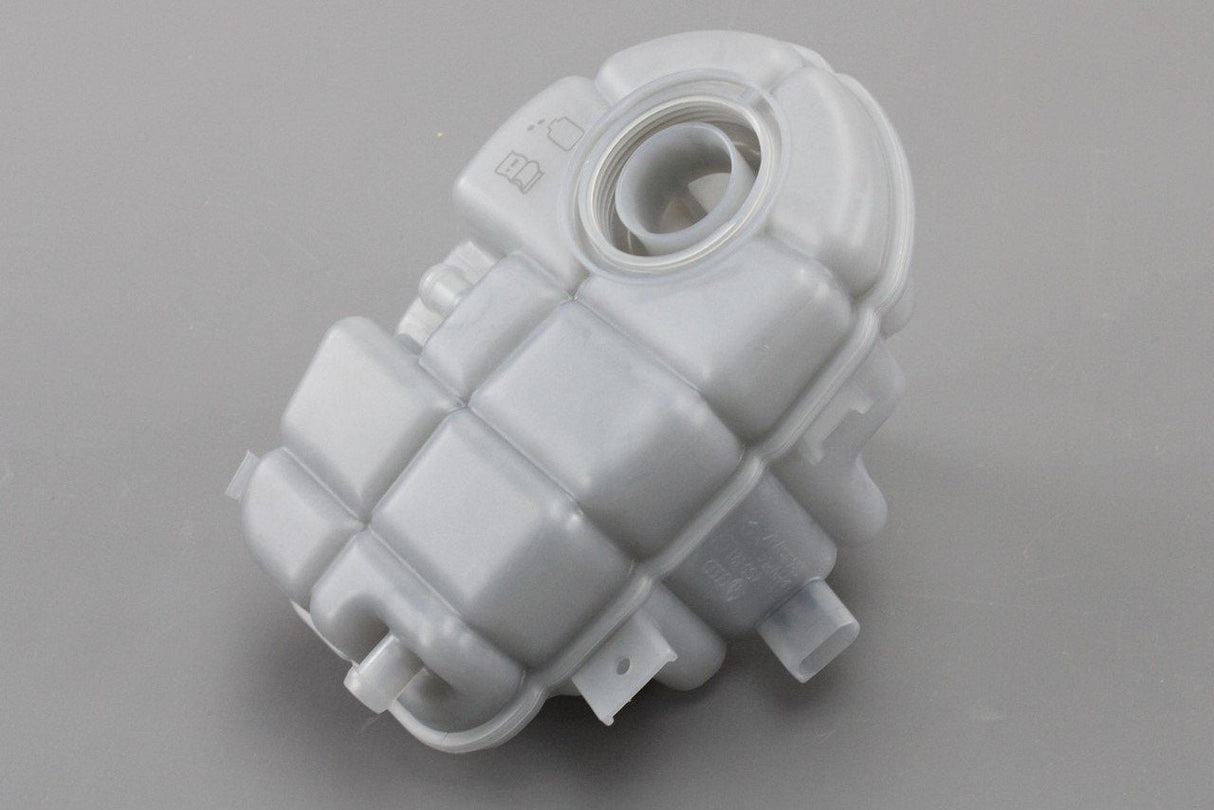 Audi A6 S/RS6 A7 RS7 A8 2010-18 V6 V8 coolant reservoir tank 4G0121403AC