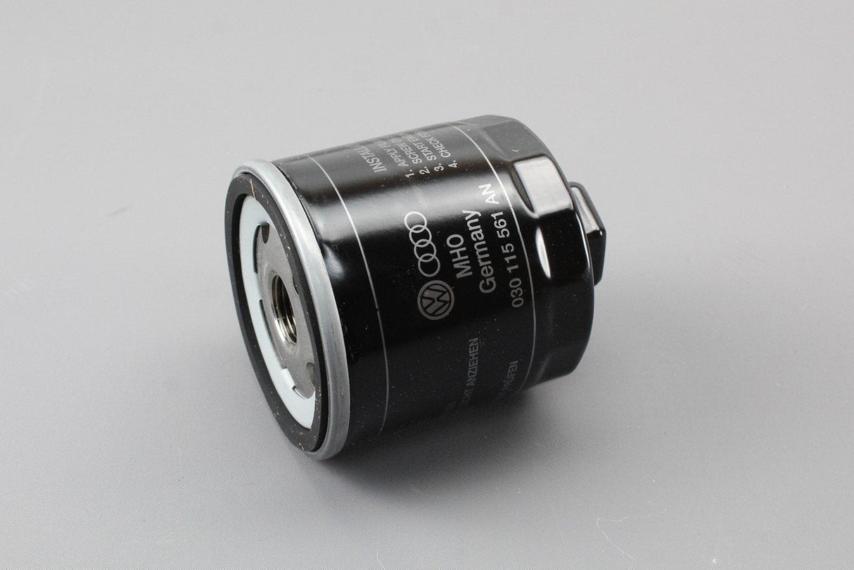 VW Golf Polo Audi A2 Fabia Leon Ibiza 1.4 petrol oil filter 030115561AN