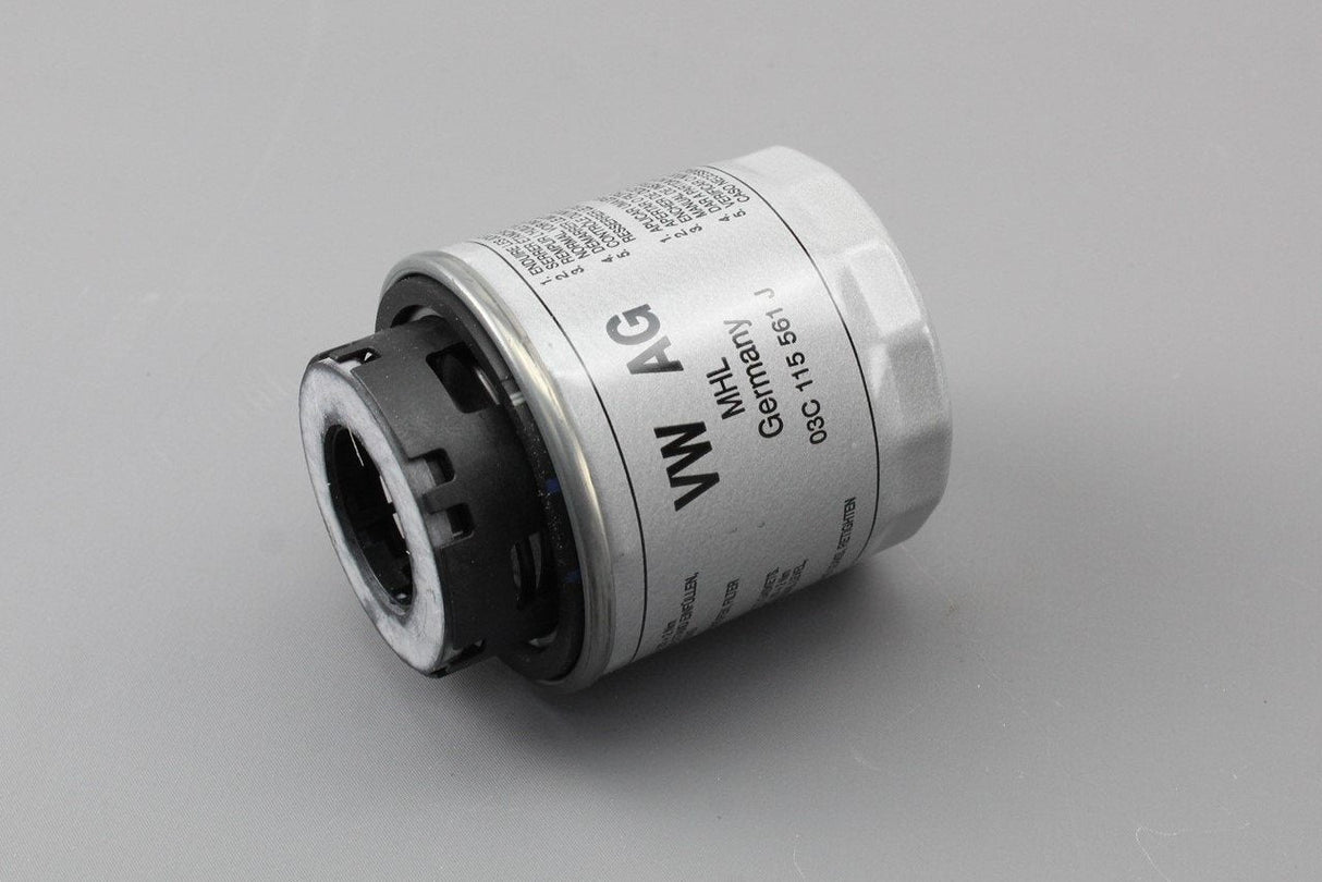 VW Audi Skoda SEAT 1.2 1.4 TSI TFSI oil filter 03C115561J
