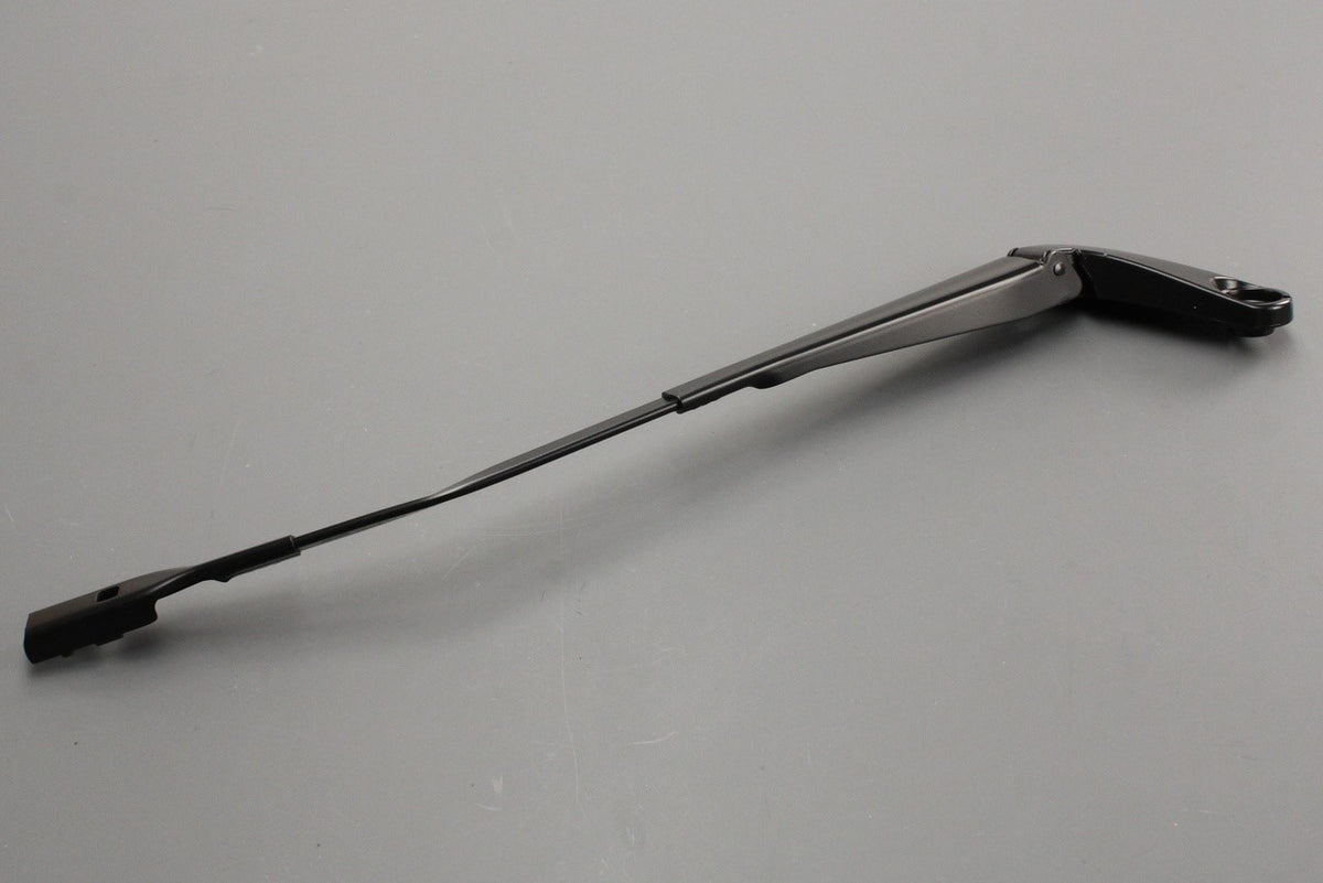 Audi A1 2019-on RHD front aero wiper arm (right) 82C955408 1P9, view 1