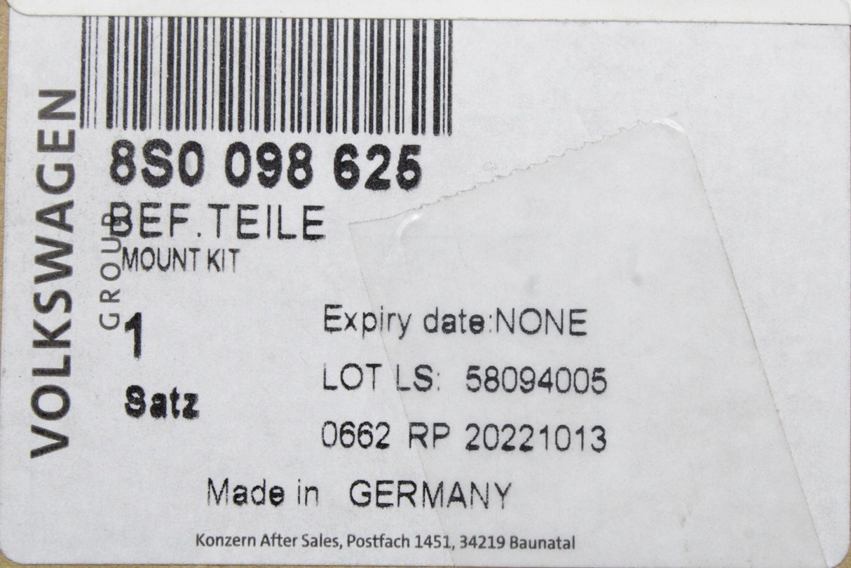 Audi TT TTS TTRS 2015-24 front wing screw fixings set 8S0098625