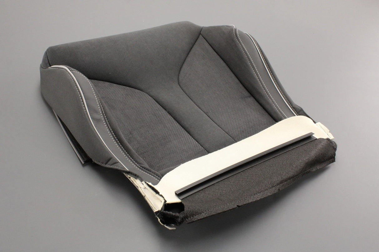 Skoda Enyaq front seat base cover (alcantara/leather) 5LA881405BAZJP