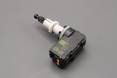 VW Golf MK6 09-13 Scirocco headlight range control motor (x1) 5M0941295B