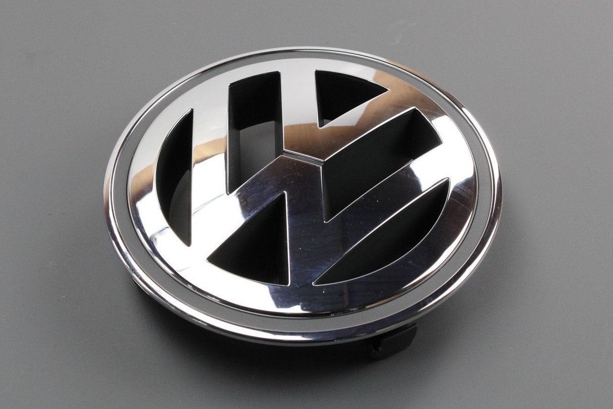 VW Passat B6 Tiguan 2006-2012 'VW' grille badge emblem 3C0853600A MQH