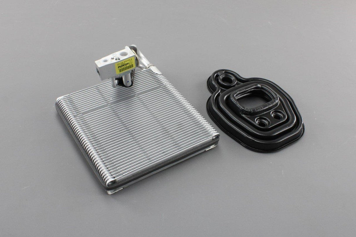 VW Audi Skoda SEAT air con evaporator with valve set (RHD) V04018002B