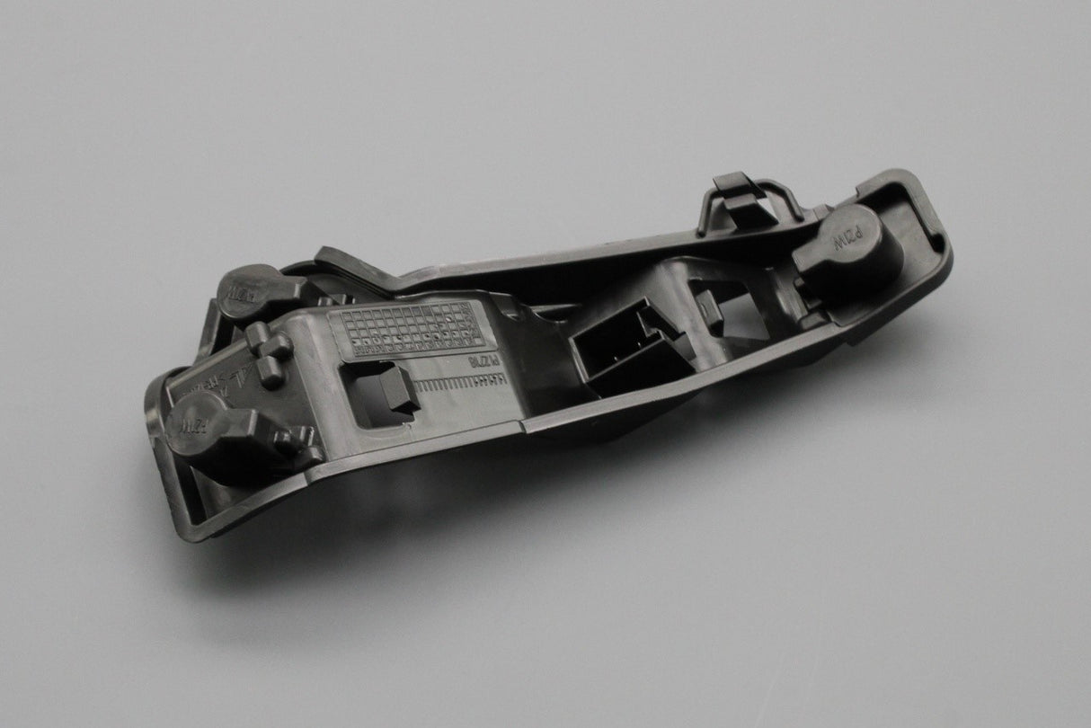 Audi Q3 2012-2018 rear light bulb holder (left) 8U0945221