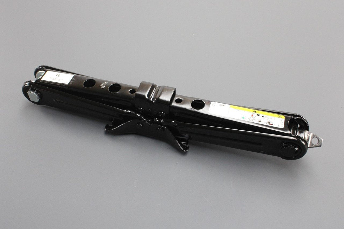 Audi Q5 2017-on jack for spare wheel toolkit 80A011031A, view 1