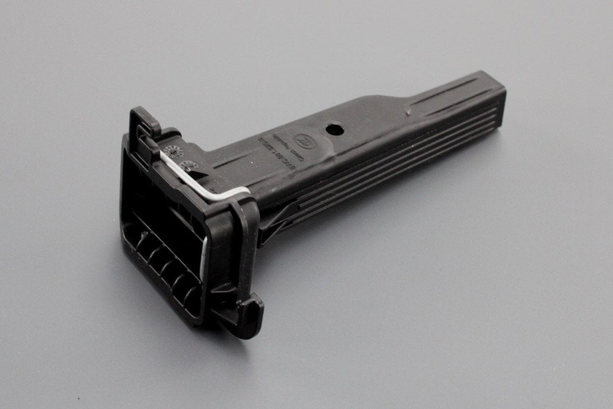 Audi A5 S5 RS5 Q7 Q8 RSQ8 headrest guide (front left) 8W0881920B