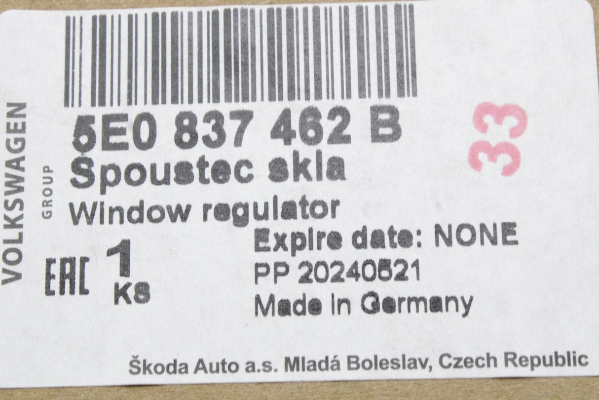 Skoda Octavia 2013-21 front window regulator (right) 5E0837462B