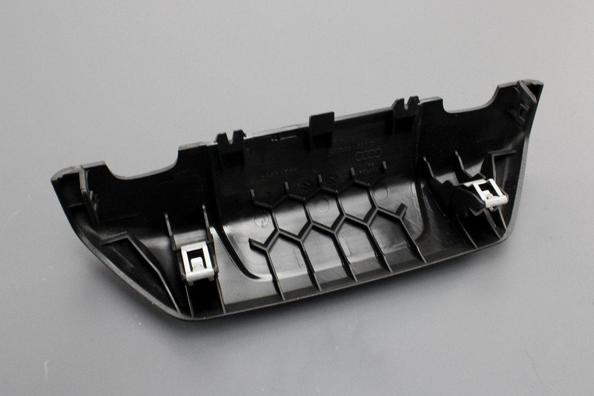 Audi A5 RS5 Q8 RSQ8 front headrest seat trim surround 4M0881590C 4PK