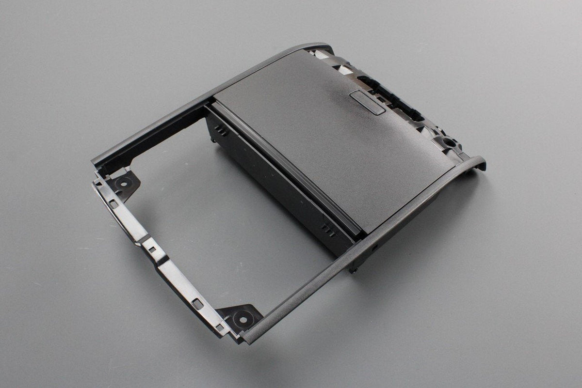 VW Golf MK7 7.5 Passat Tiguan glasses holder compartment 5G0868837 82V, view 1