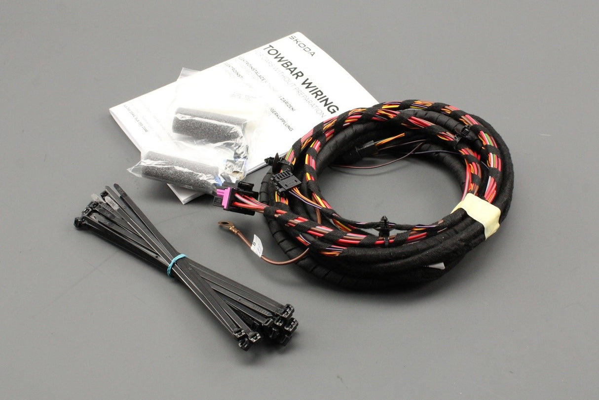 Skoda Elroq Enyaq tow bar wiring loom harness 5LA055204B