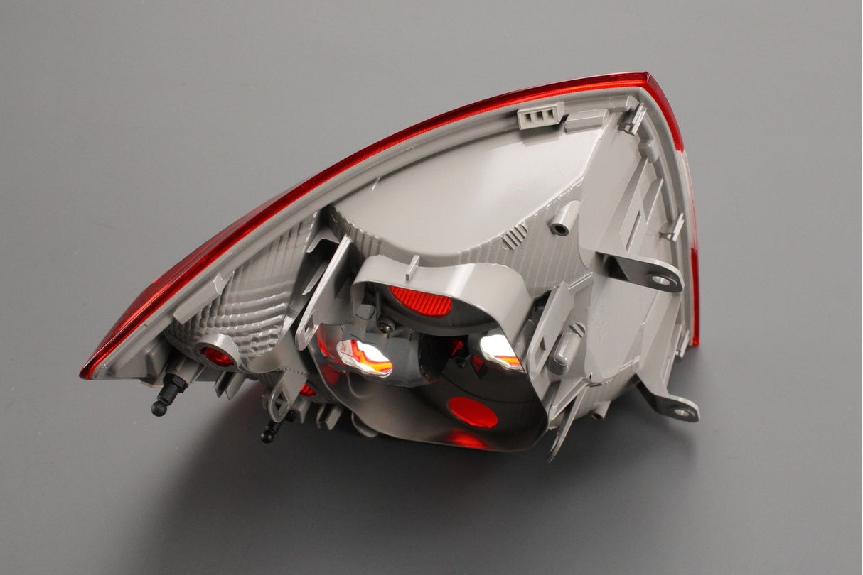Skoda Rapid 2013-20 rear tail light unit (right) 5JH945112