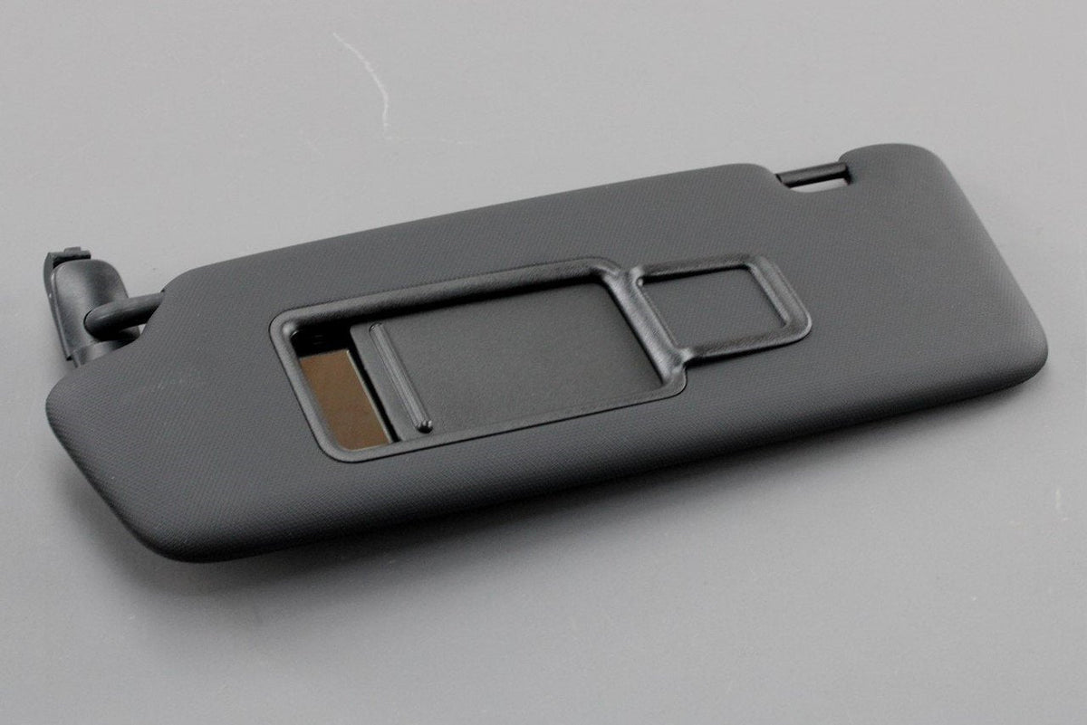 Audi A4 A5 Q3 Q5 10-16 sun visor with mirror black (left) 8U0857551J 7C0, view 1