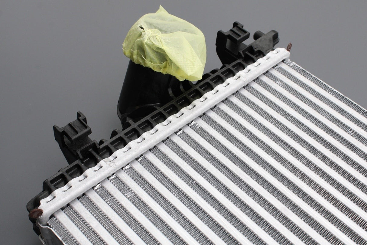 Audi SQ7 SQ8 16-on 4.0L V8 TFSI charge air cooler (right) 4M0145804BM