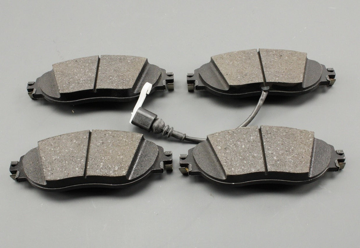 VW Sharan SEAT Alhambra 2016-on brake pads (front) 7N0698151J