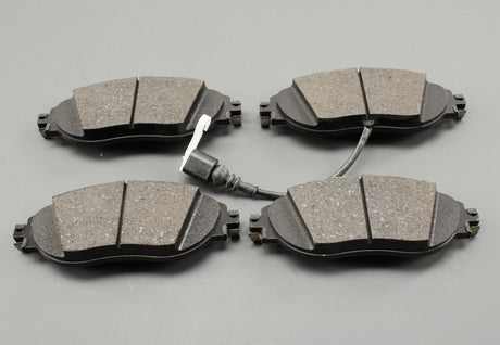 VW Sharan SEAT Alhambra 2016-on brake pads (front) 7N0698151J