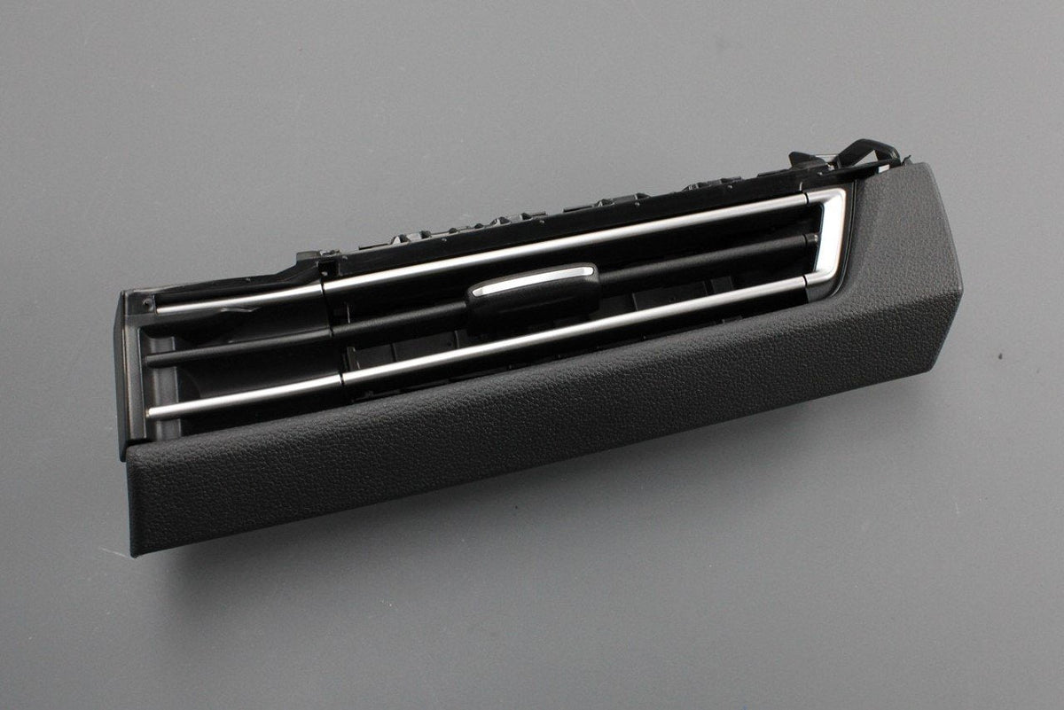 VW Golf MK8 2020-on RHD dashboard vent panel (right) 5H2858712A UZB, view 1