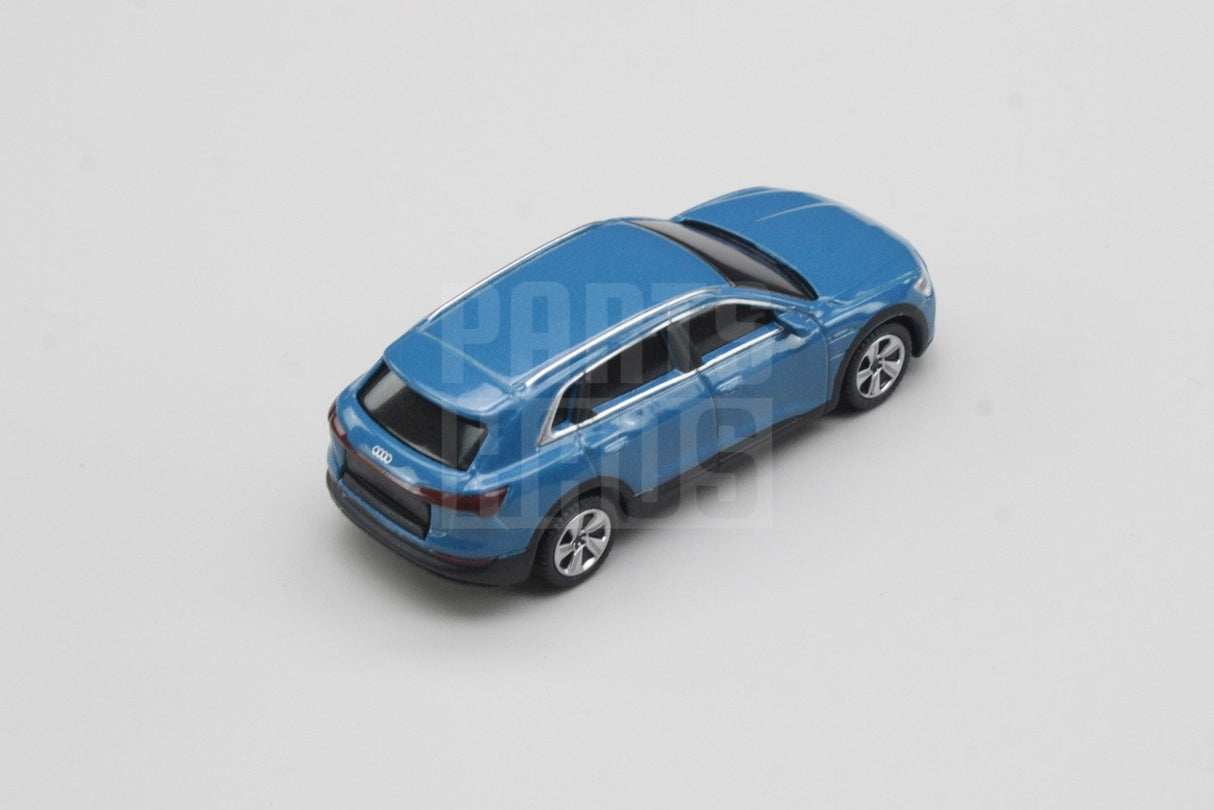 Audi e-Tron accessory 32GB USB stick 3221900100