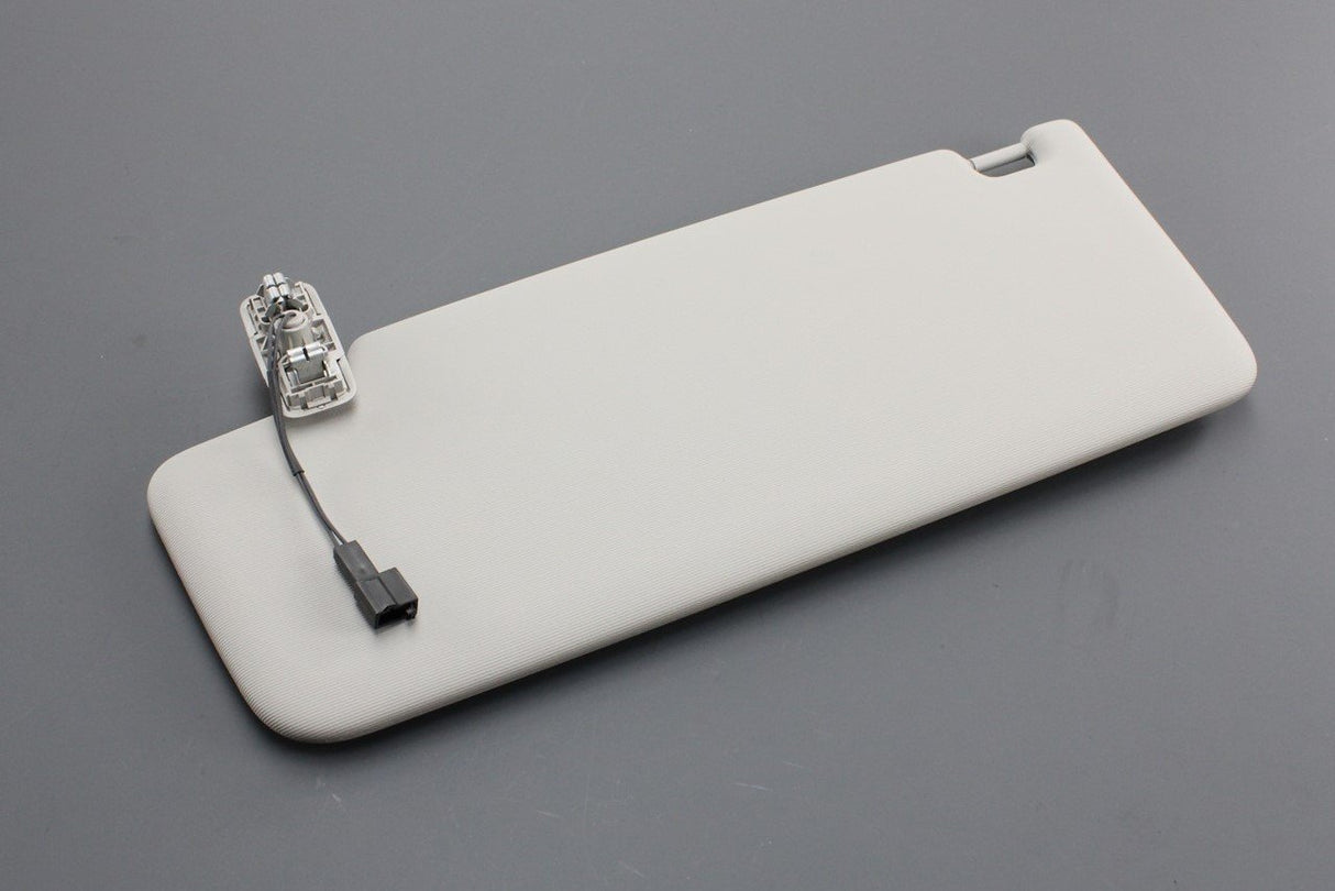 VW Tiguan 16-on sun visor with illuminated mirror (right) 5TA857552T SX4