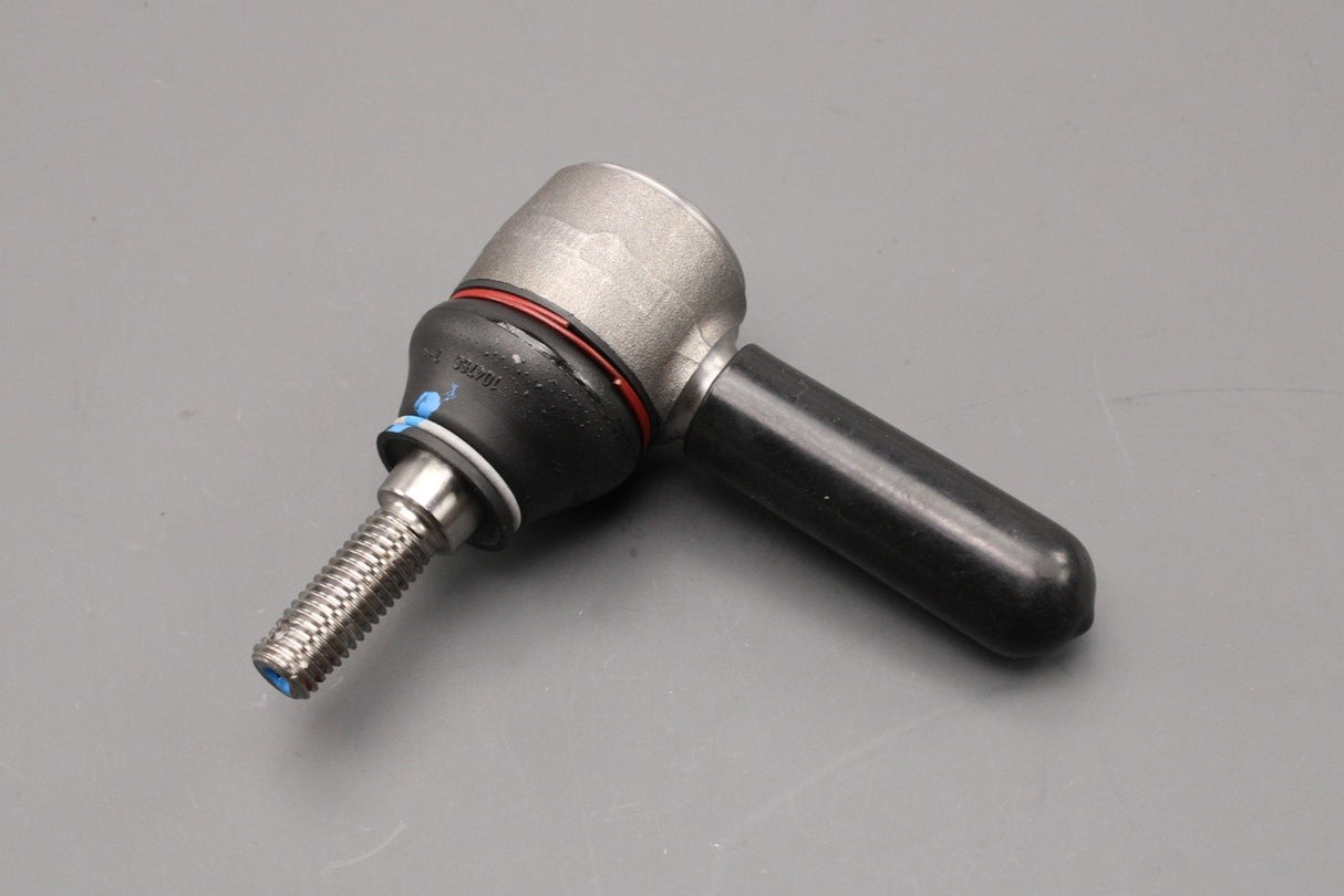 Land Rover Defender Discovery Range Rover track rod end (right) RTC5869