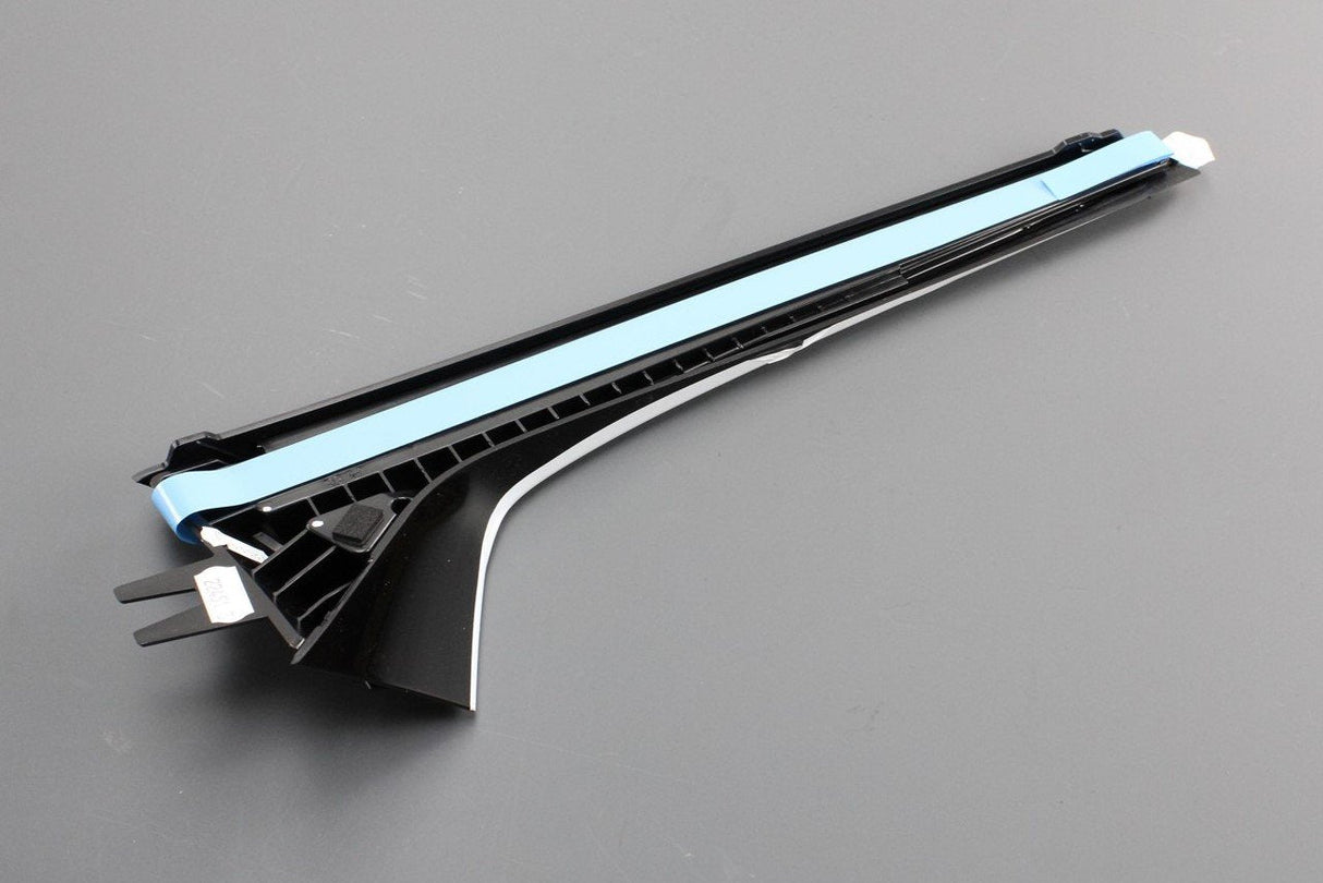 VW Arteon Shooting brake 17-on boot spoiler (rear left) 3G7827939A 041