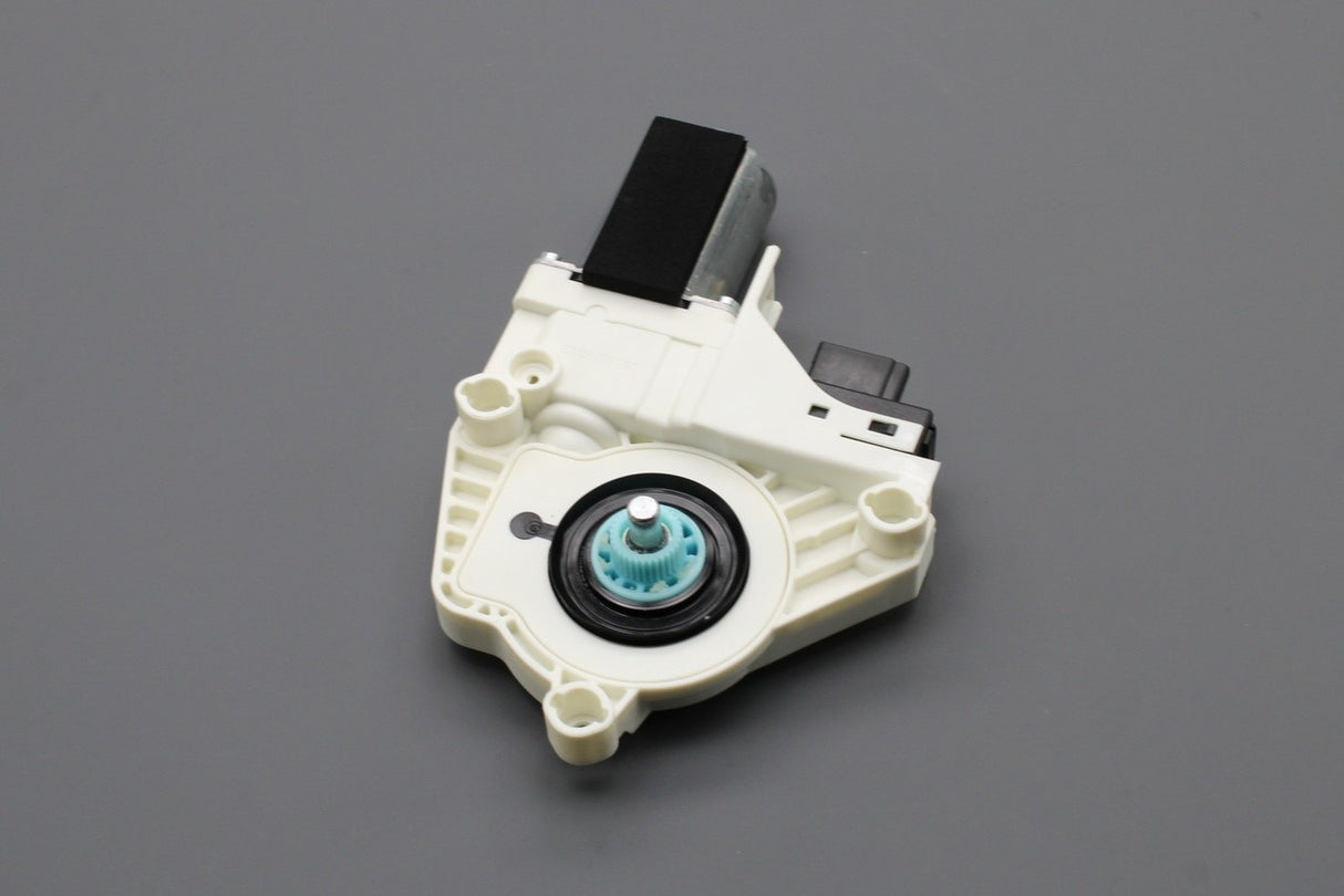 Audi A4 2008-2012 A5 Q5 front window regulator motor (left) 8T0959801A