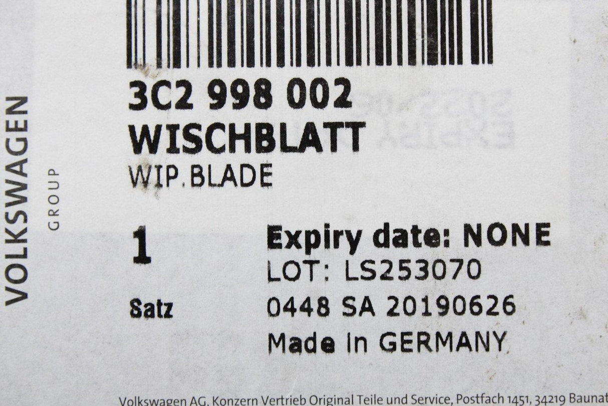 VW Passat B7 2011-2015 front aero wiper blades pair 3C2998002