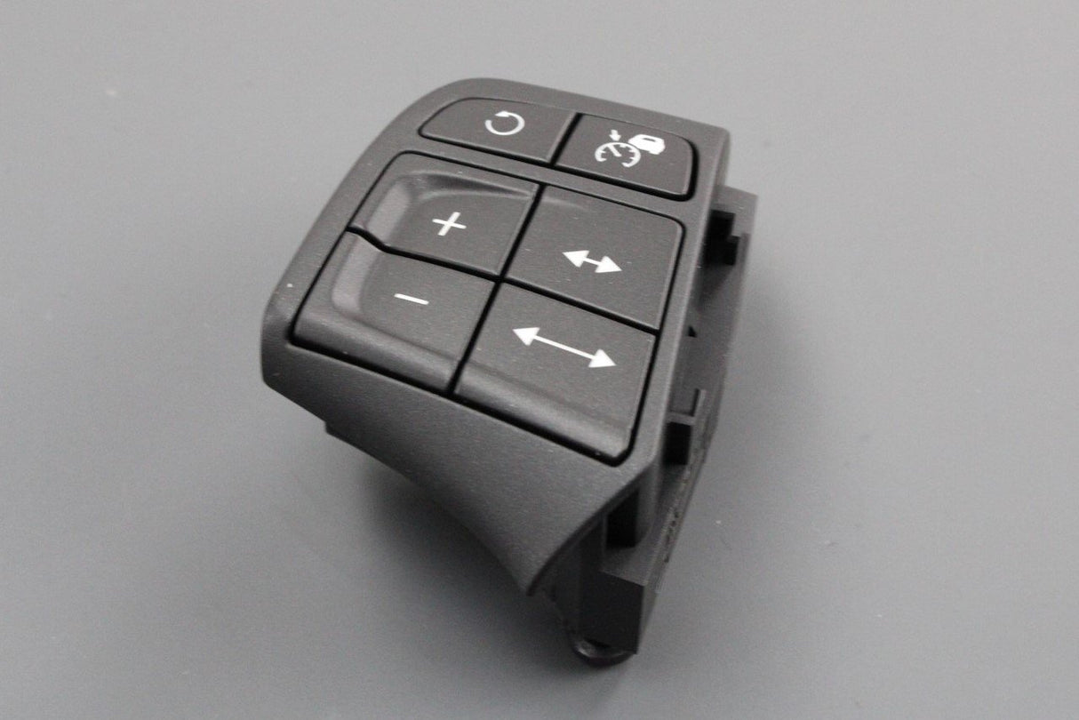 Volvo XC60 adaptive cruise control steering wheel control 31295469