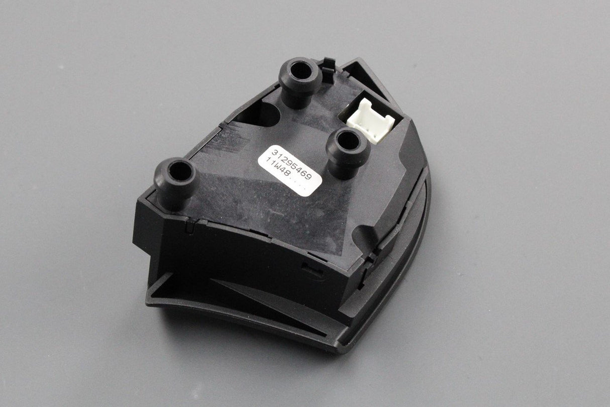 Volvo XC60 adaptive cruise control steering wheel control 31295469