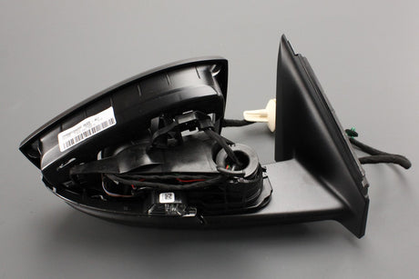 Skoda Karoq 18-on wing mirror housing (right) 57C857508H