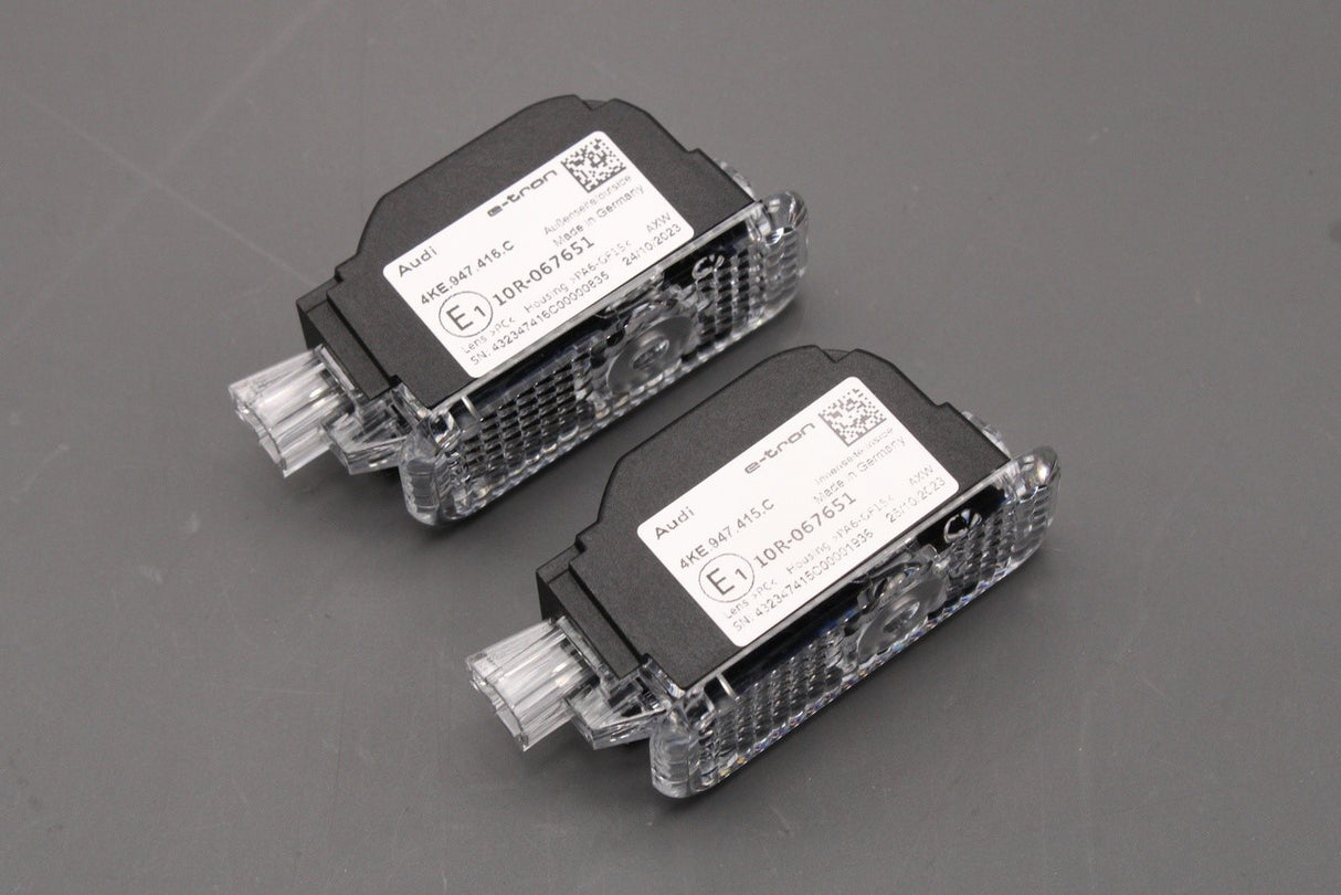 Audi e-tron logo LED projector door entry puddle lights 4G0052133L