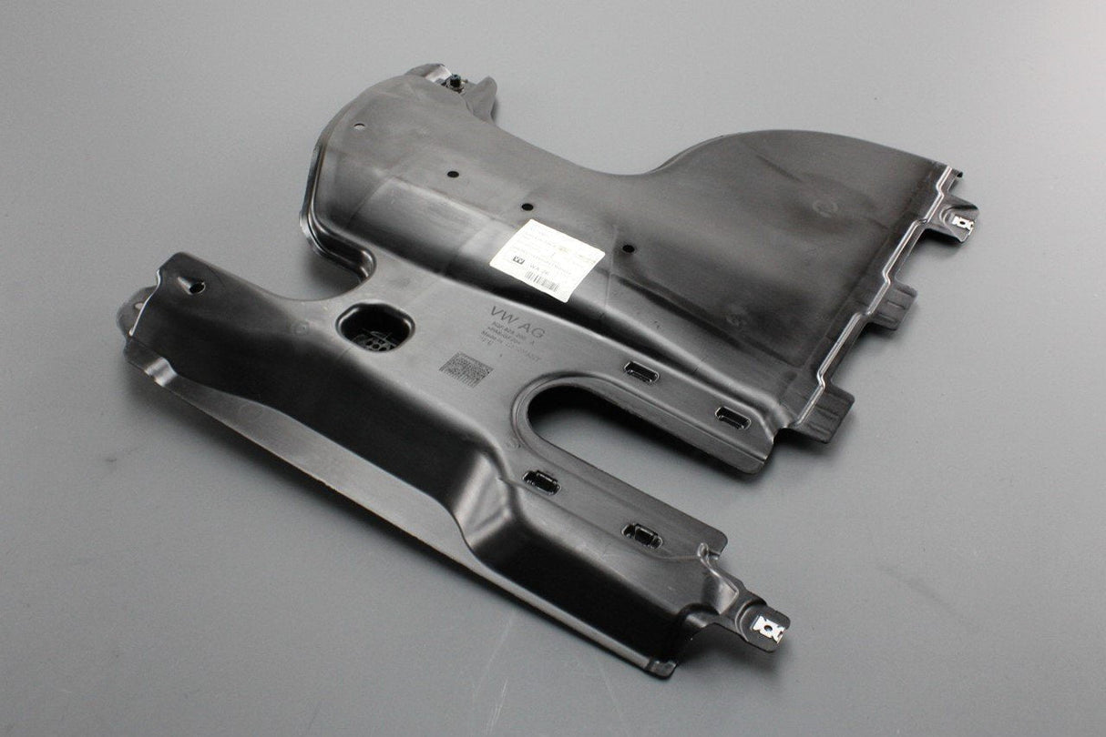 VW Tiguan Audi Q3 Skoda SEAT 16-on underbody trim (rear left) 5QF825206A