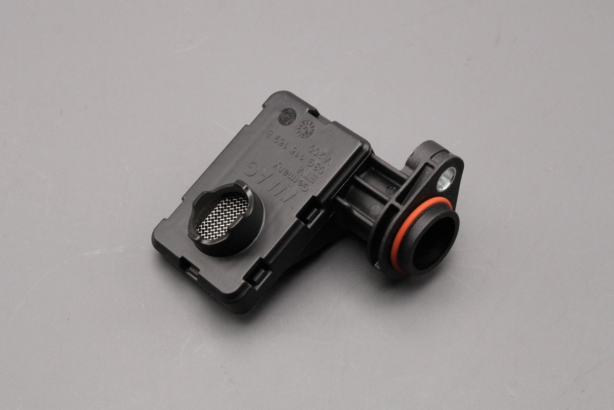 Audi A4 A6 SEAT Exeo 2.0 TDI oil pump suction line 03G115169B