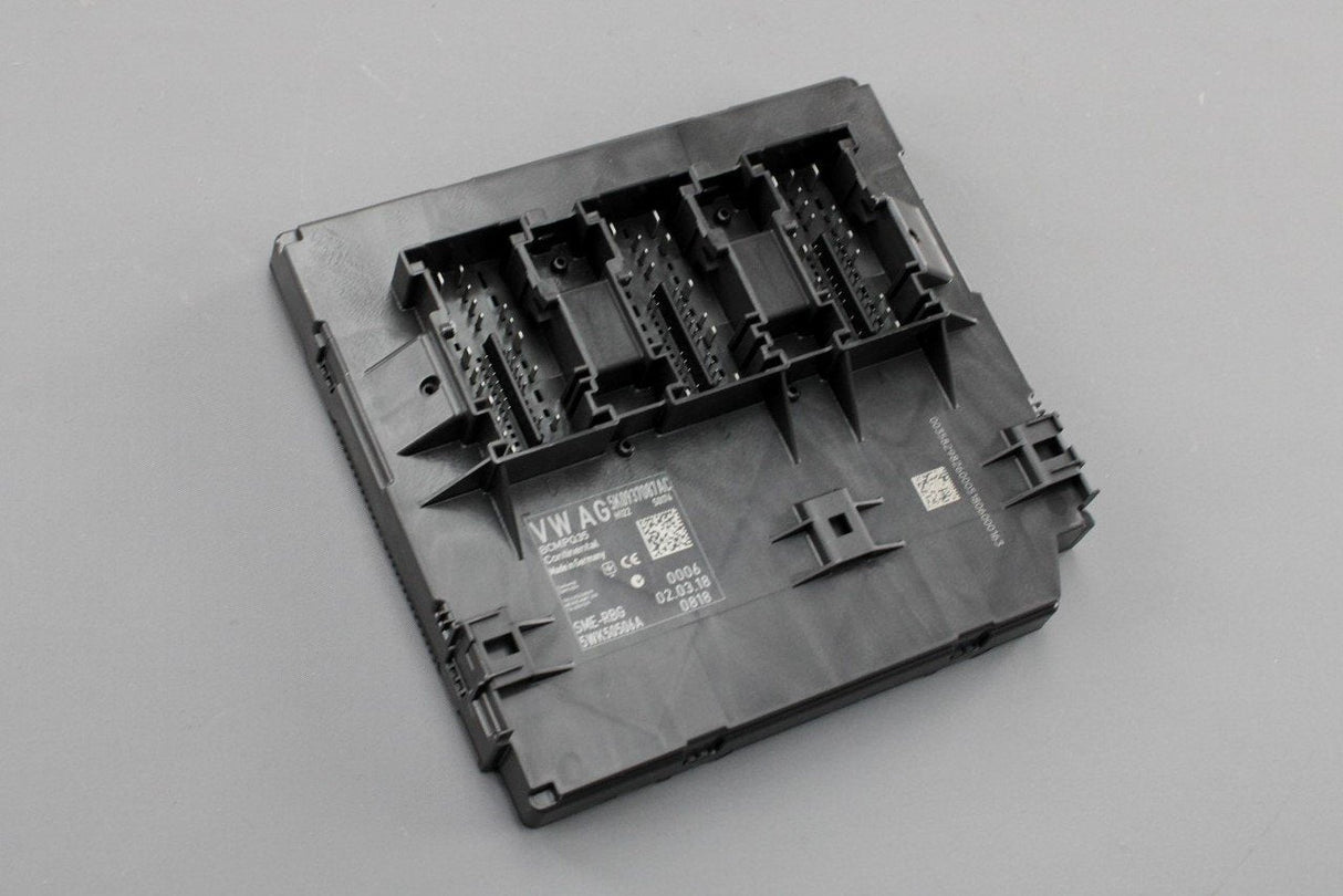 VW Caddy 2011-2015 BCM and OB power supply control unit 5K0937087AC Z12