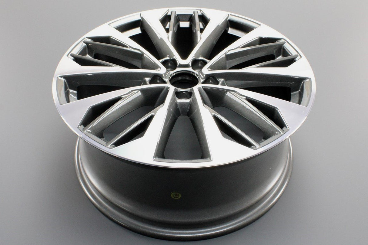 Audi Q2 SQ2 2017-on diamond cut aluminium wheel (19") 81A601025S
