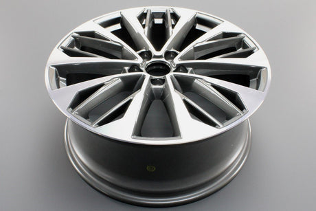 Audi Q2 SQ2 2017-on diamond cut aluminium wheel (19") 81A601025S