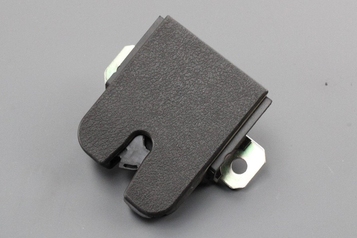 VW Beetle Cabriolet 2006-2010 boot latch lid lock 1Y0827505C 01C, view 1