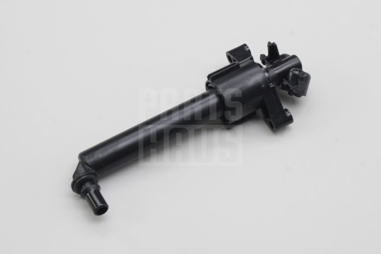 Audi A5 24-on A6 26-on headlight washer jet cylinder (left) 8B3955101