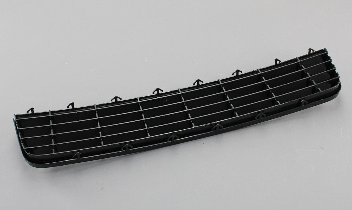 VW Golf MK5 2004-2008 centre lower front bumper grille 1K0853677 9B9