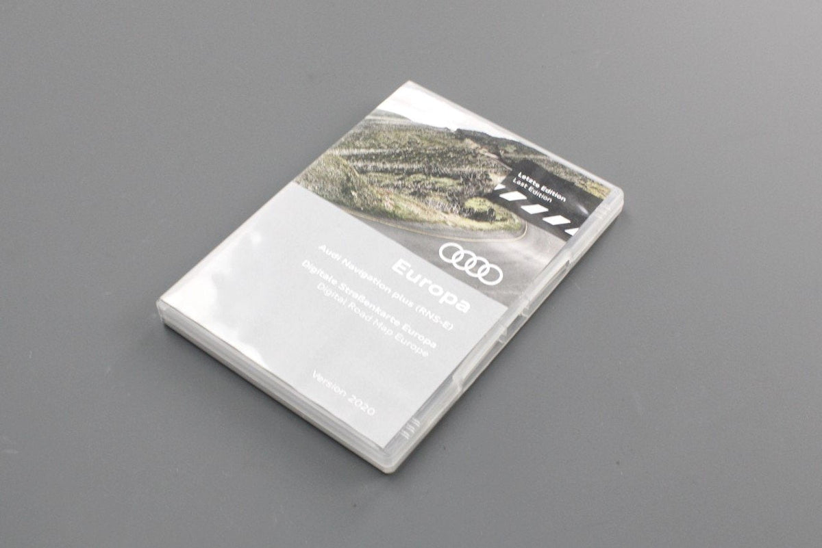 Audi RS3 RS4 RS6 R8 04-15 navigation plus map update (2020) 8P0060884DJ, view 1