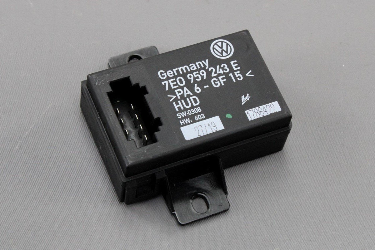 VW Transporter Cali T6 electric sliding door control module 7E0959243E, view 1