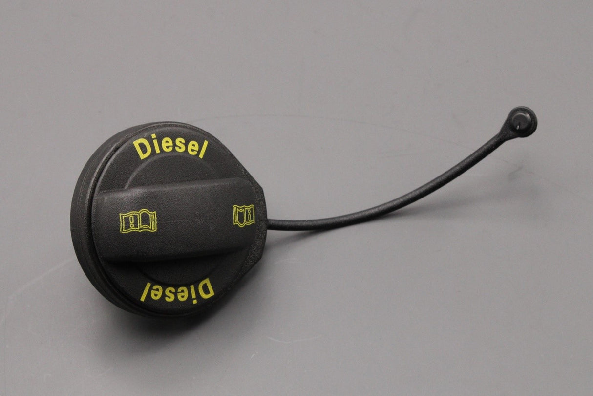 Audi A4 A5 Q5 A8 TDI diesel fuel tank filler screw cap 8K0201550K