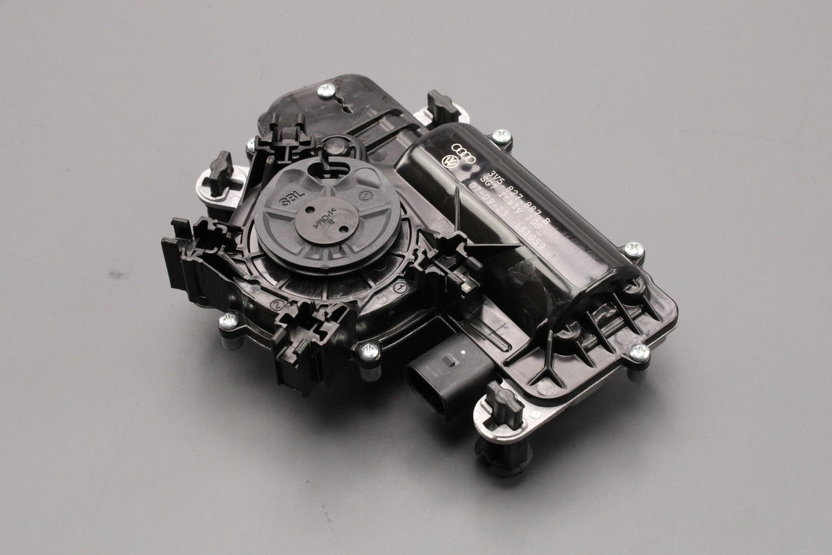 Audi A4 A5 Q5 e-tron RS4 RS5 Skoda Superb boot servo motor 3V5827887B