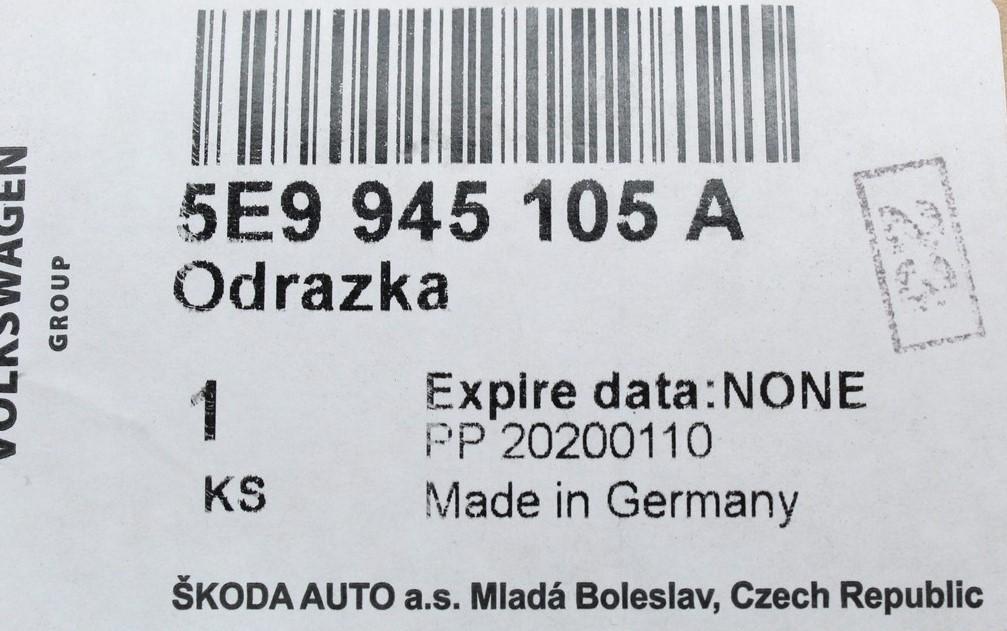 Skoda Octavia 5E Estate 2013-20 left rear bumper reflector 5E9945105A