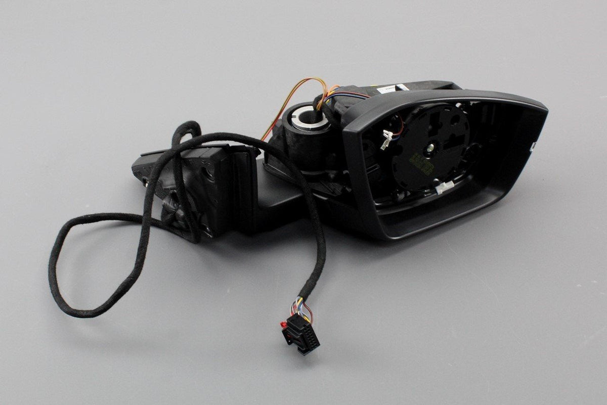 Skoda Superb 2015- RHD mirror housing electric heated (right) 3V2857508H, view 1