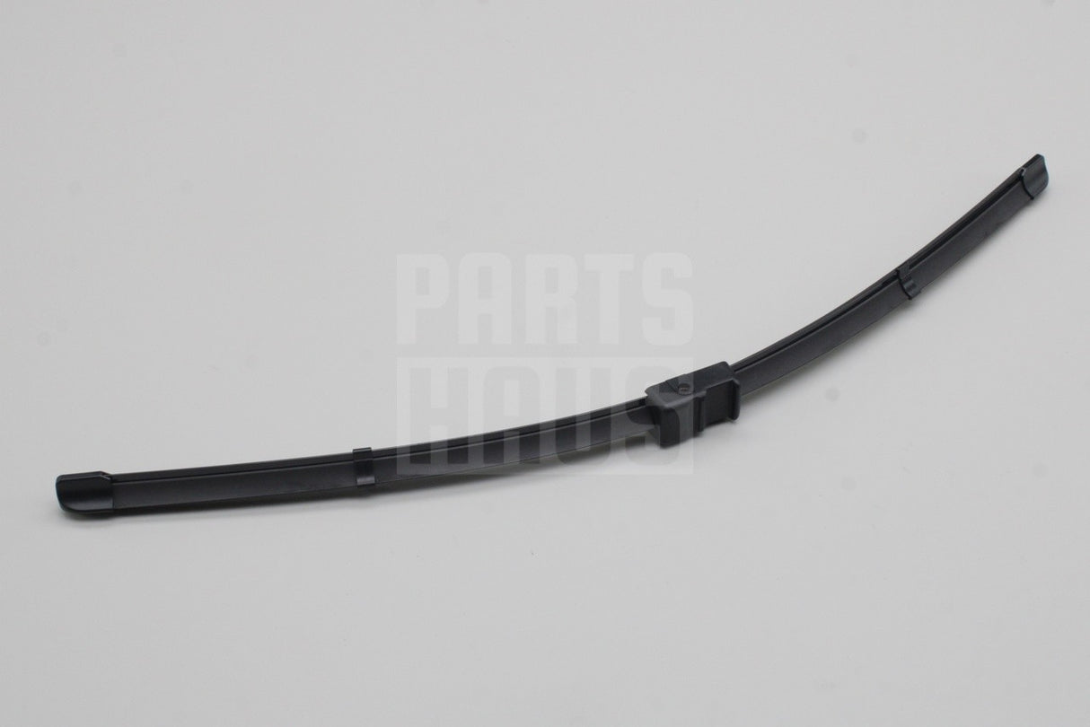 Audi TT 2003-2006 RHD front aero wiper blades set 530mm 8N2955425E
