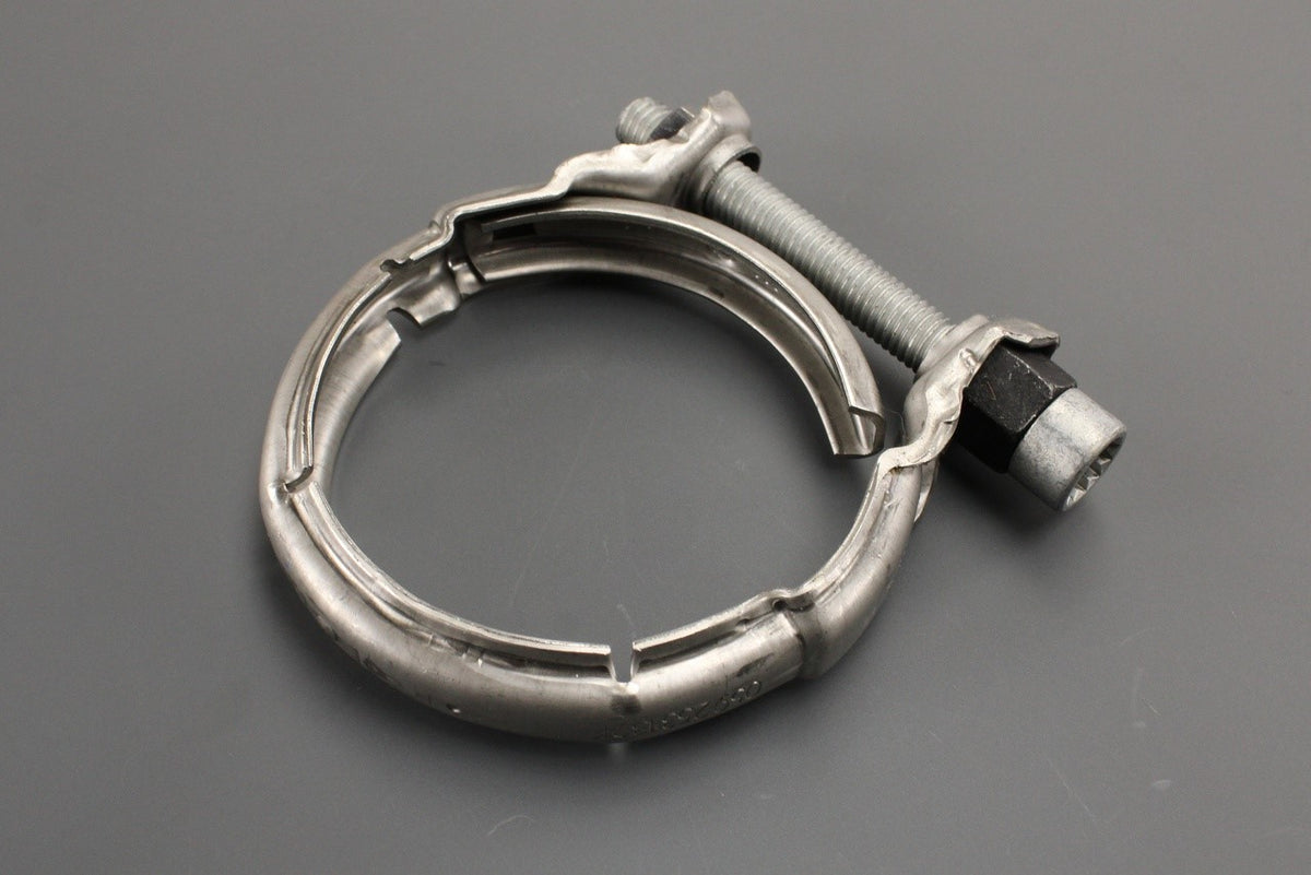 Audi A8 Q7 Q8 Touareg 4.0 TDI turbo exhaust manifold clamp 059253139F, view 1